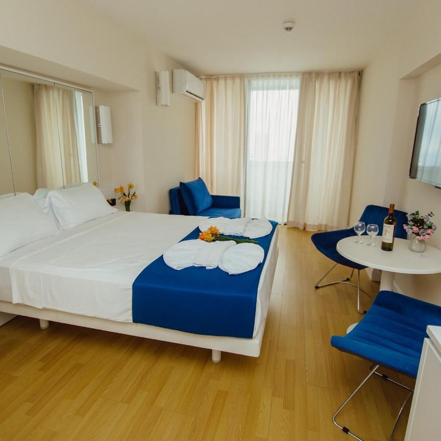 Aparthotel Orbi City Sea View Batumi Kültér fotó