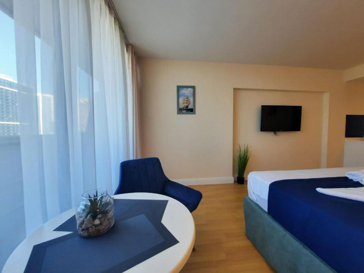 Aparthotel Orbi City Sea View Batumi Kültér fotó